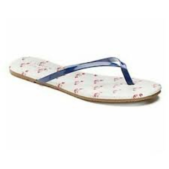 LC Lauren Conrad Shoes - Lauren  Conrad crab pattern flip flops